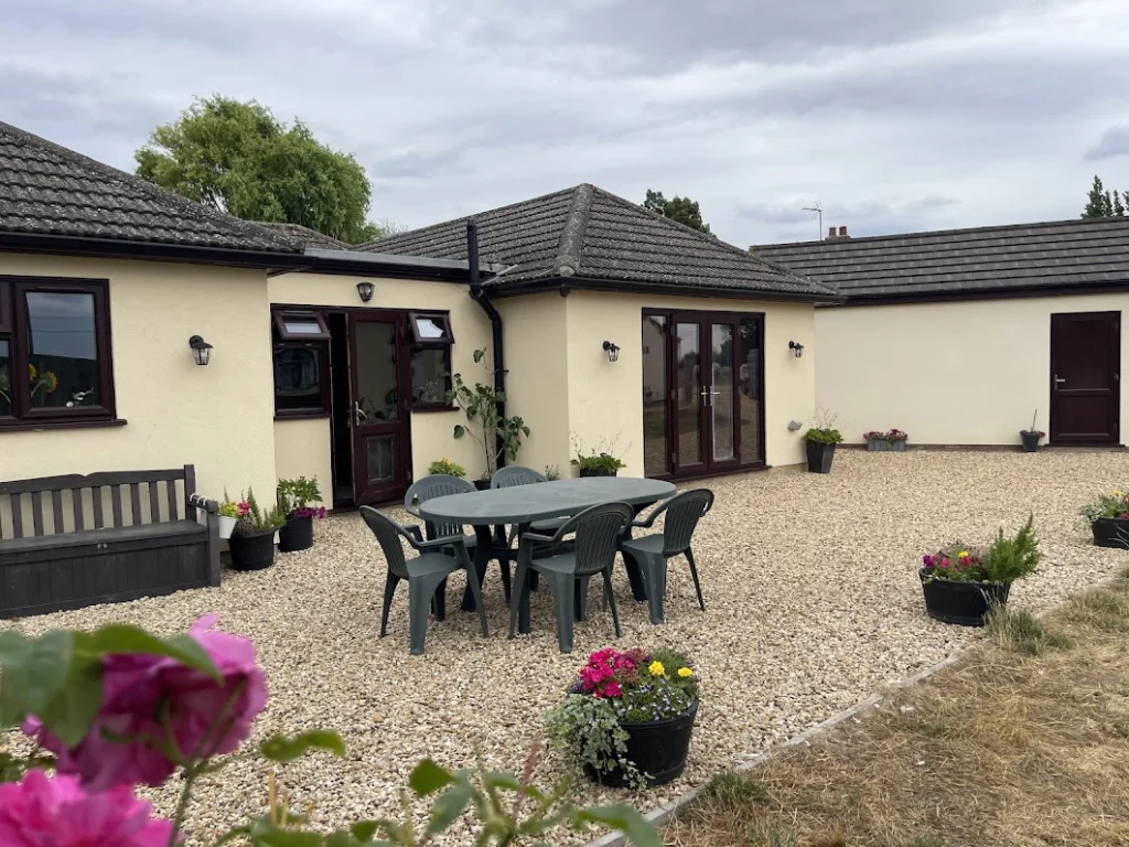 Equestrian Property For Sale with Two Bungalows near Holbeach, South Lincolnshire